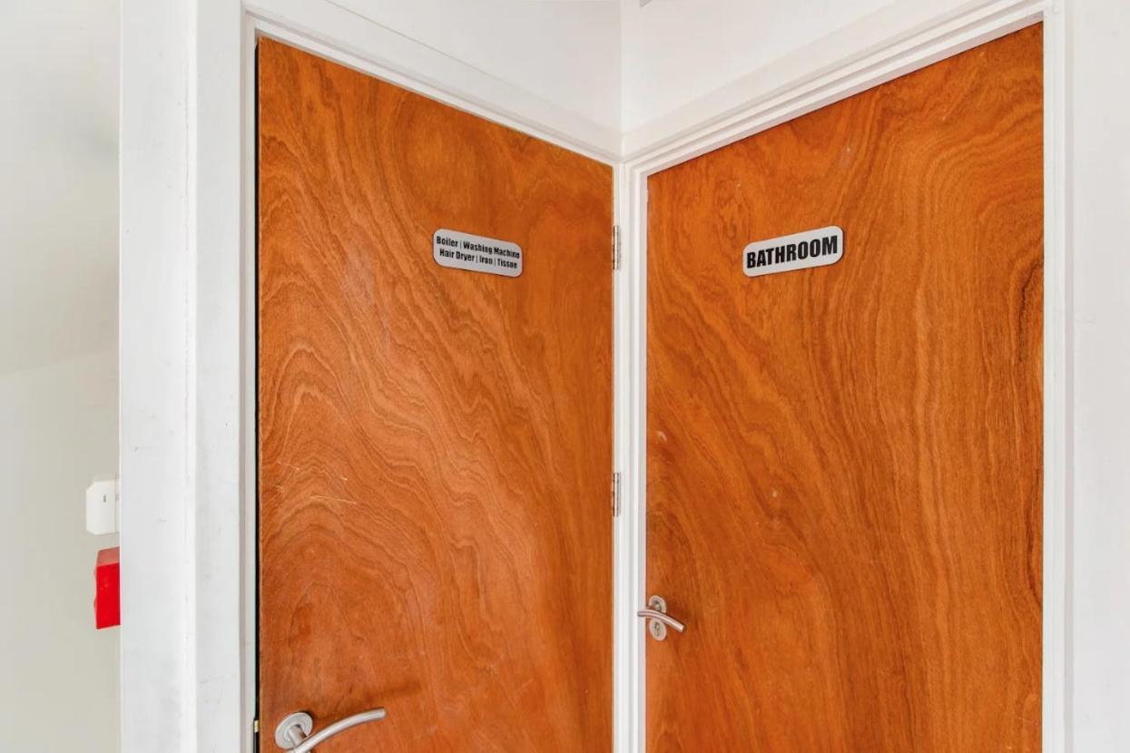 Double Room Edmonton Green, London N9 Exterior foto