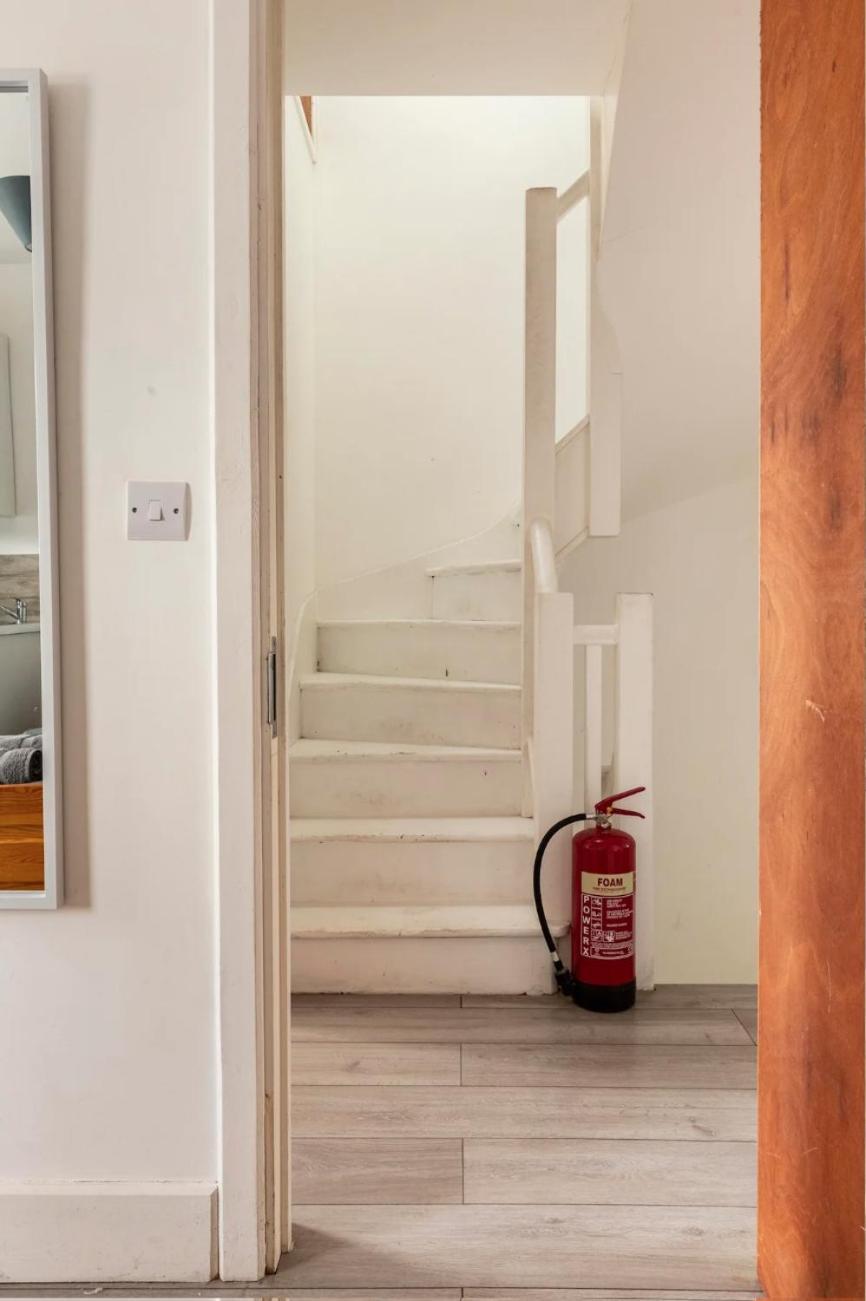 Double Room Edmonton Green, London N9 Exterior foto